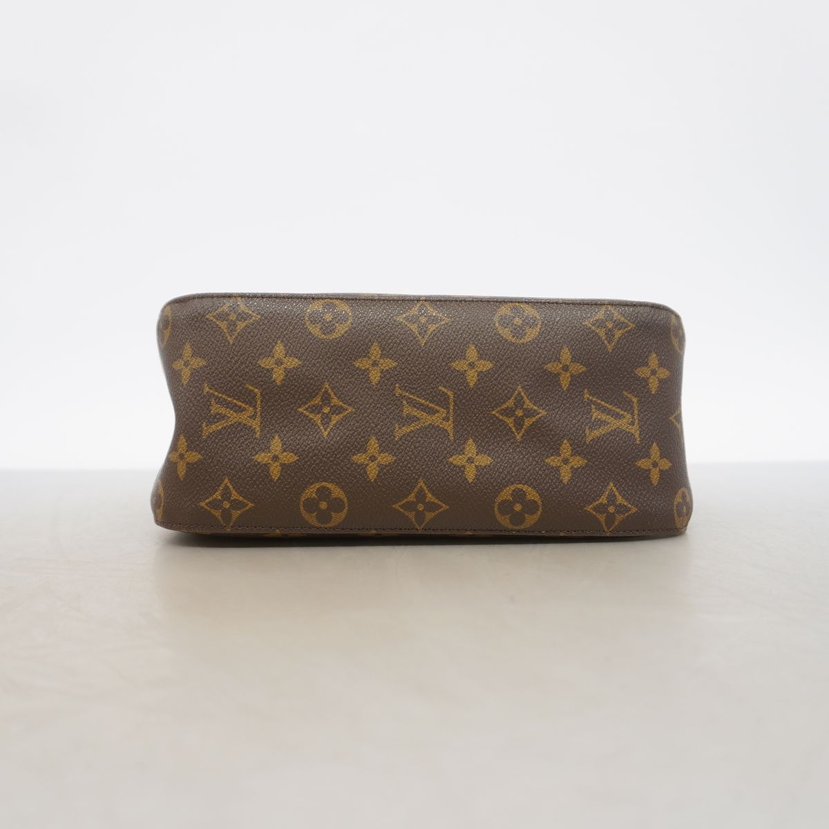 Louis Vuitton Shoulder Bag Monogram Looping MM Brown — view 3