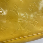 Louis Vuitton Shoulder Bag Vernis Thompson Street Lime Yellow — view 8