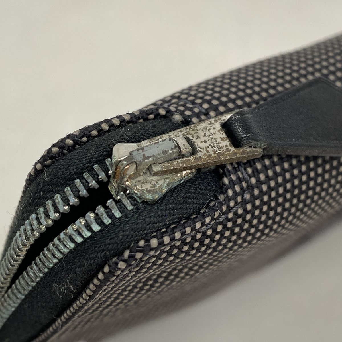 Hermes Wallet Herline Perth GM Nylon Gray Silver — view 5
