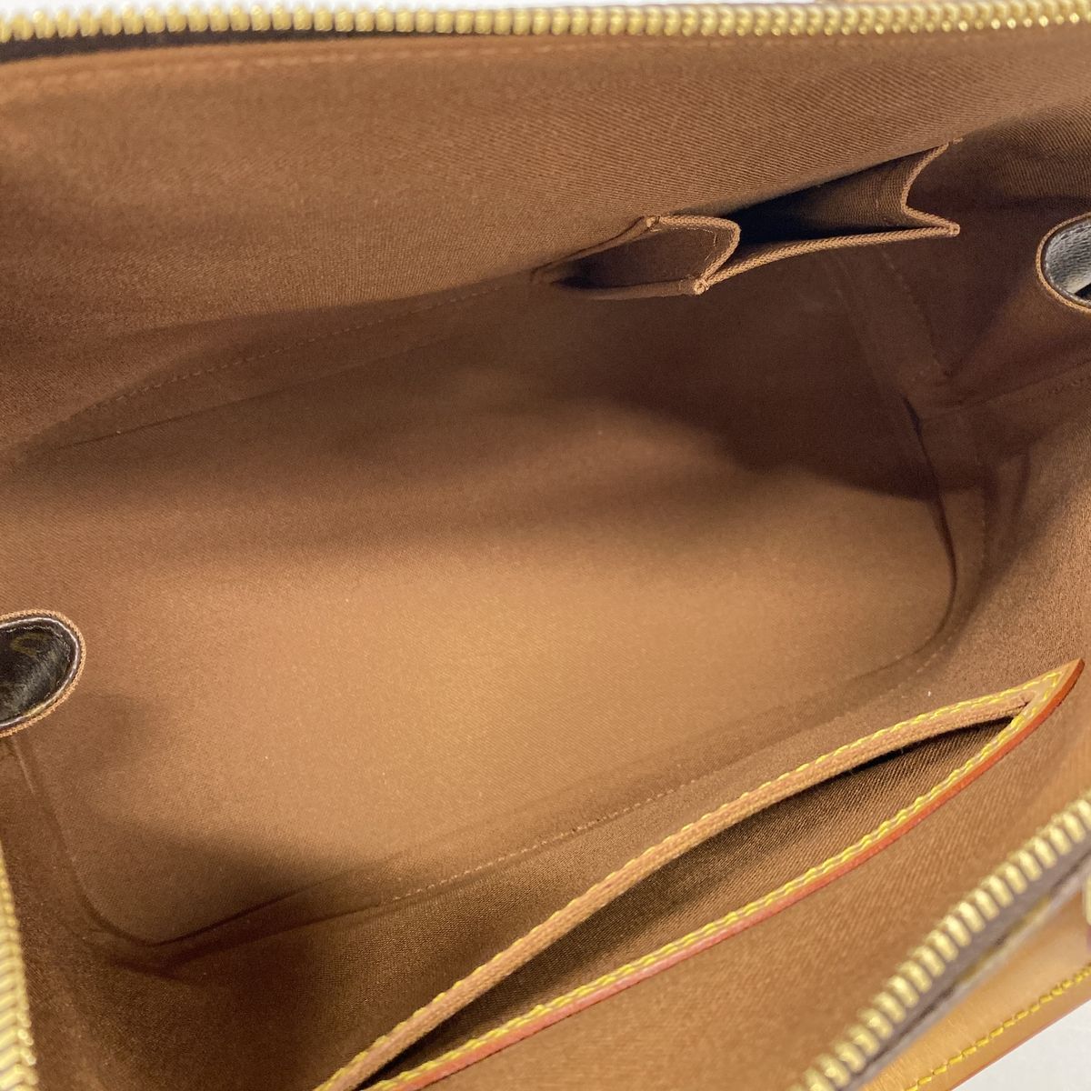 Louis Vuitton Handbag Monogram Alma Brown — view 4