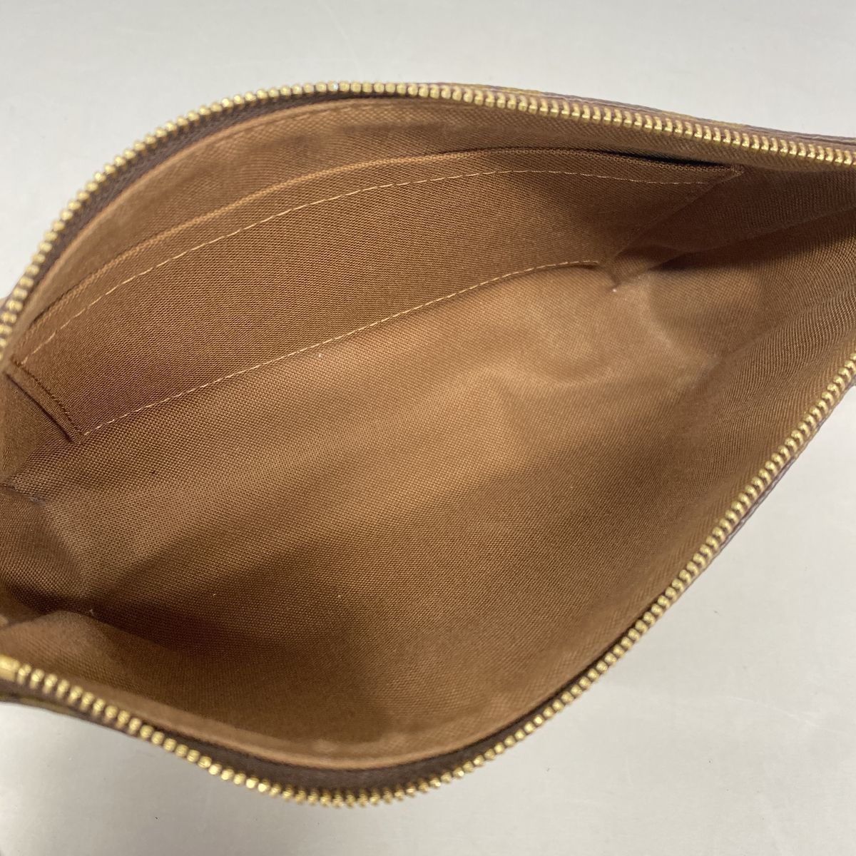 Louis Vuitton Pouch Monogram Pochette Accessoires Brown — view 4