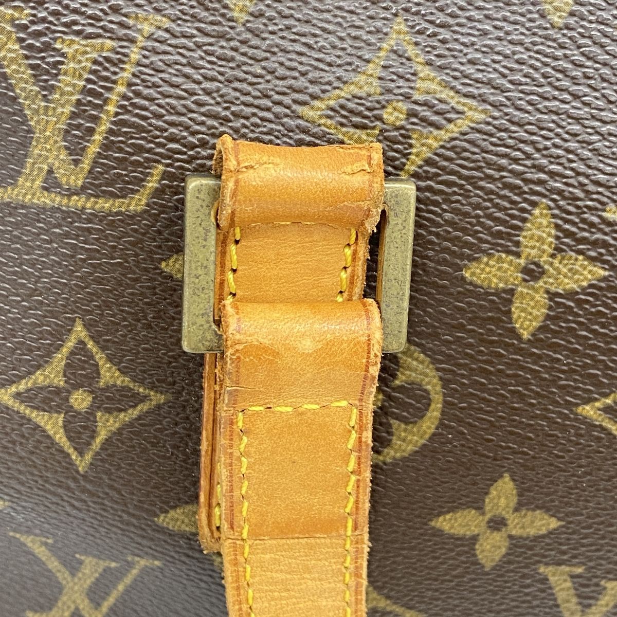 Louis Vuitton Shoulder Bag Monogram Cite GM Brown — view 8