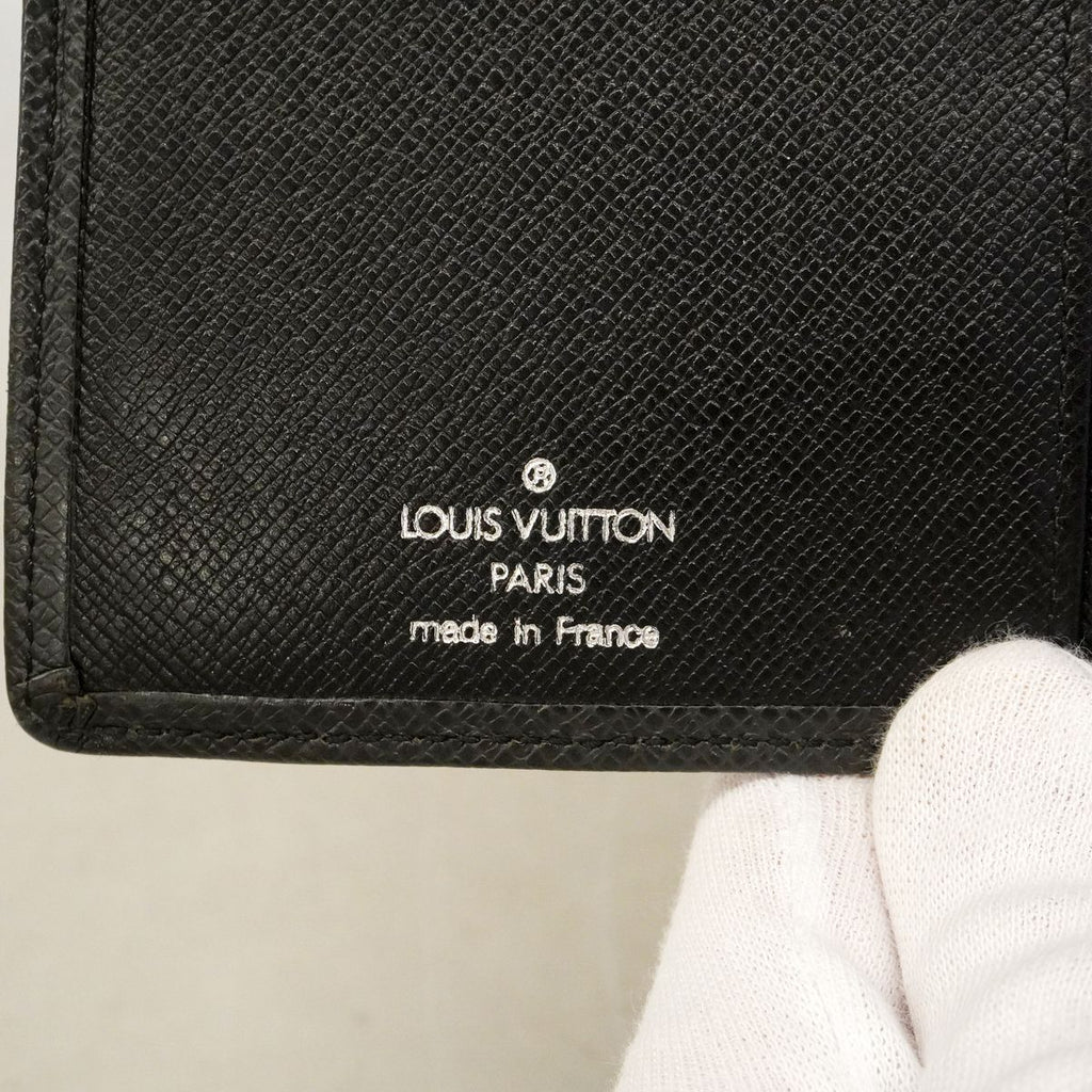 Louis Vuitton Long Billfold Taiga Porto Credit Ardoise Wallet — view 5