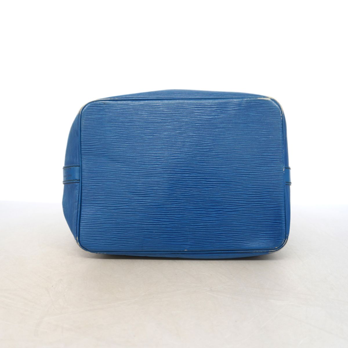 Louis Vuitton Shoulder Bag Epi Petit Noe Toledo Blue — view 3