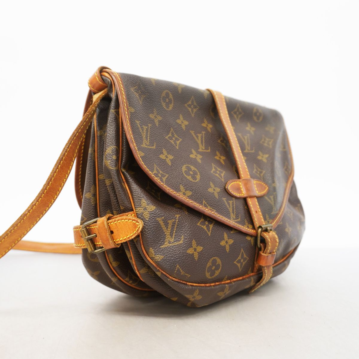 Louis Vuitton Shoulder Bag Monogram Saumur 30 Brown — view 2