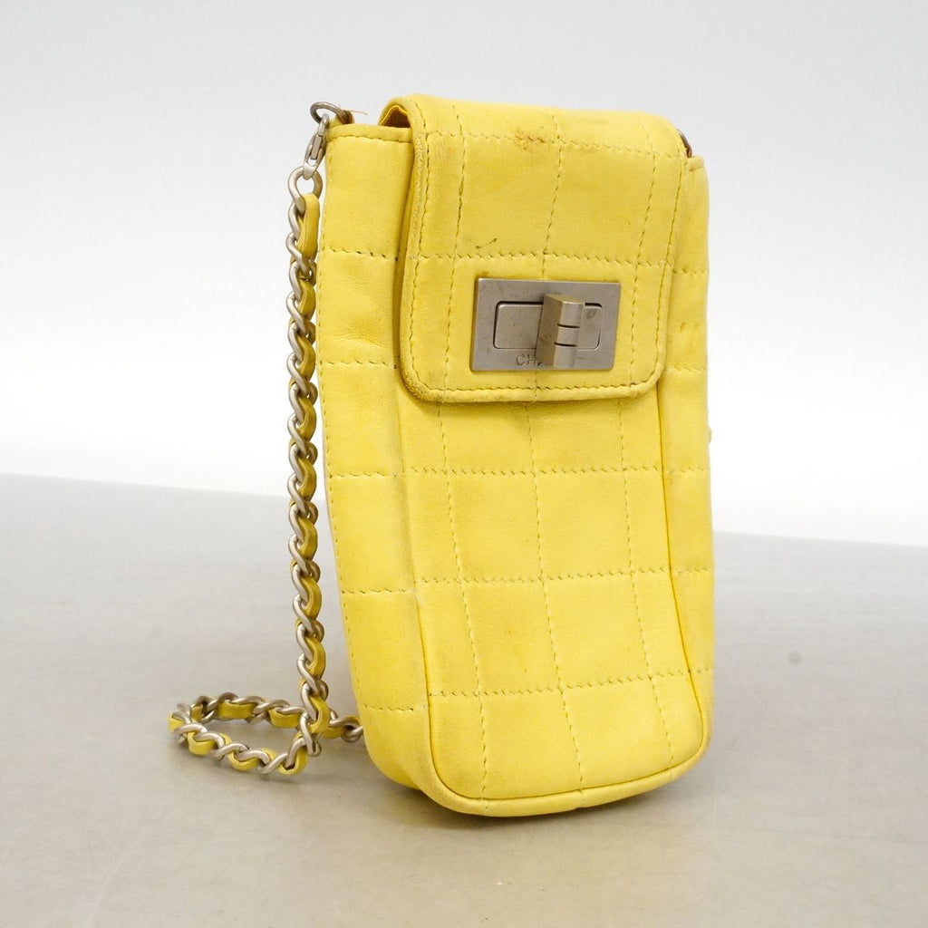 Chanel Shoulder Bag 2.55 Choco Bar Lambskin Yellow Silver — view 2