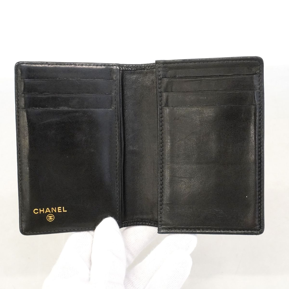 Chanel Card Case Caviar Leather Black — view 4