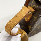 Louis Vuitton Shoulder Bag Monogram Mini Saint-cloud Brown — view 8