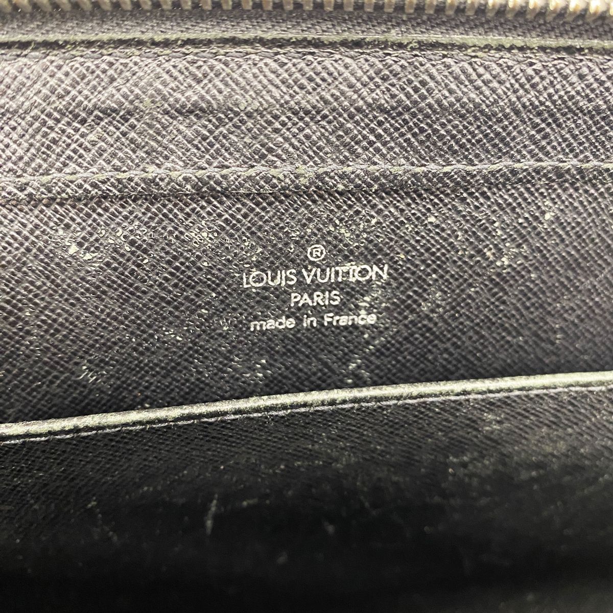 Louis Vuitton Clutch Taiga Baikal Ardoise — view 5