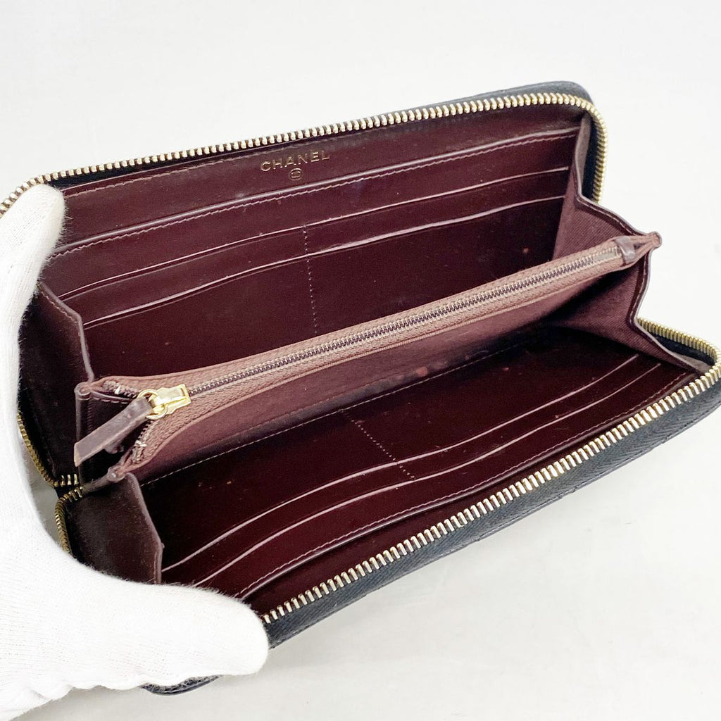 Chanel Wallet Quilted Caviar Leather Black Gold — view 3