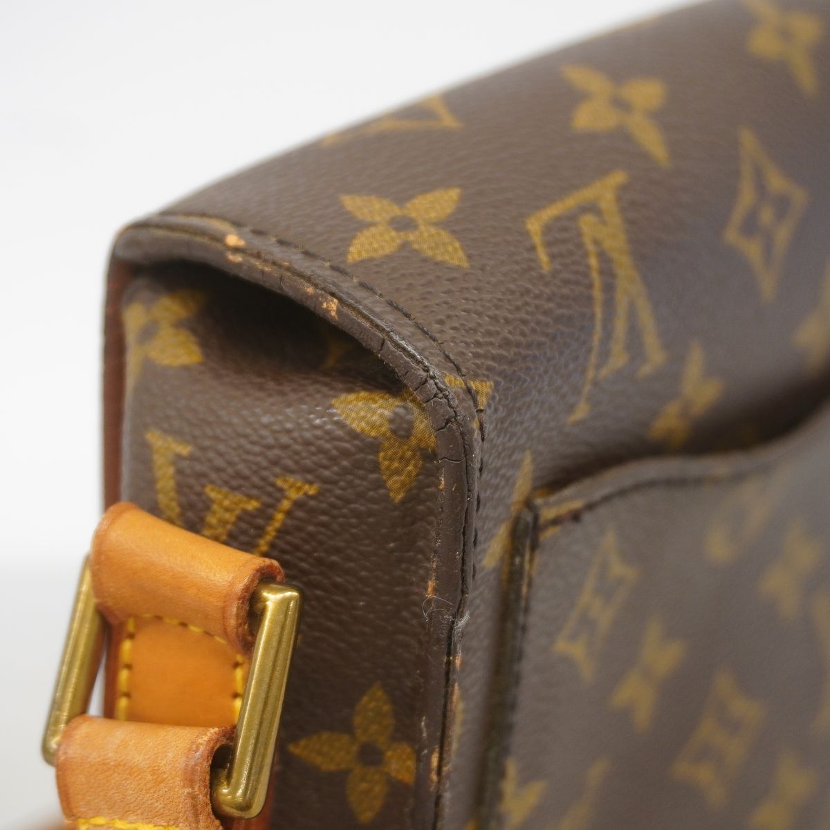 Louis Vuitton Shoulder Bag Monogram Saint-cloud GM Brown — view 8