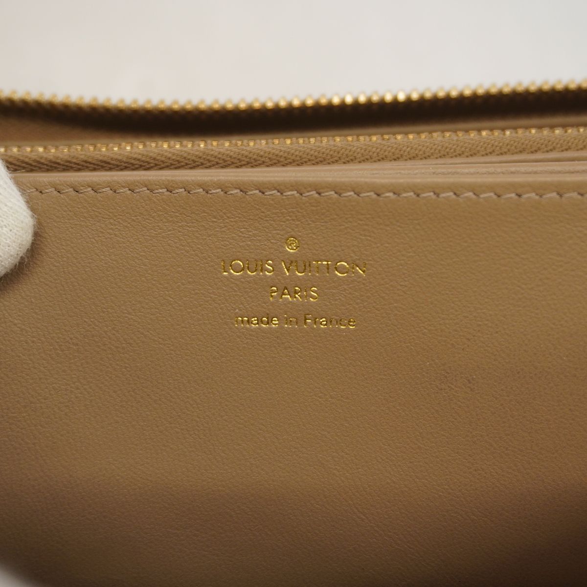 Louis Vuitton Wallet Monogram Cousin Zippy Taupe — view 4