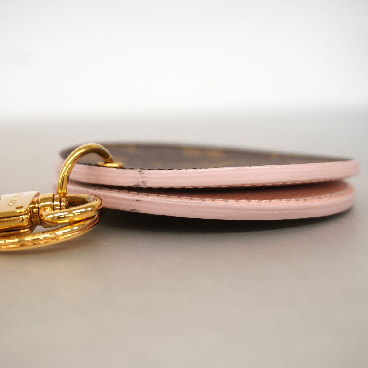Louis Vuitton Key Holder Charm Monogram LV Mirror Compact Brown Pink — view 4