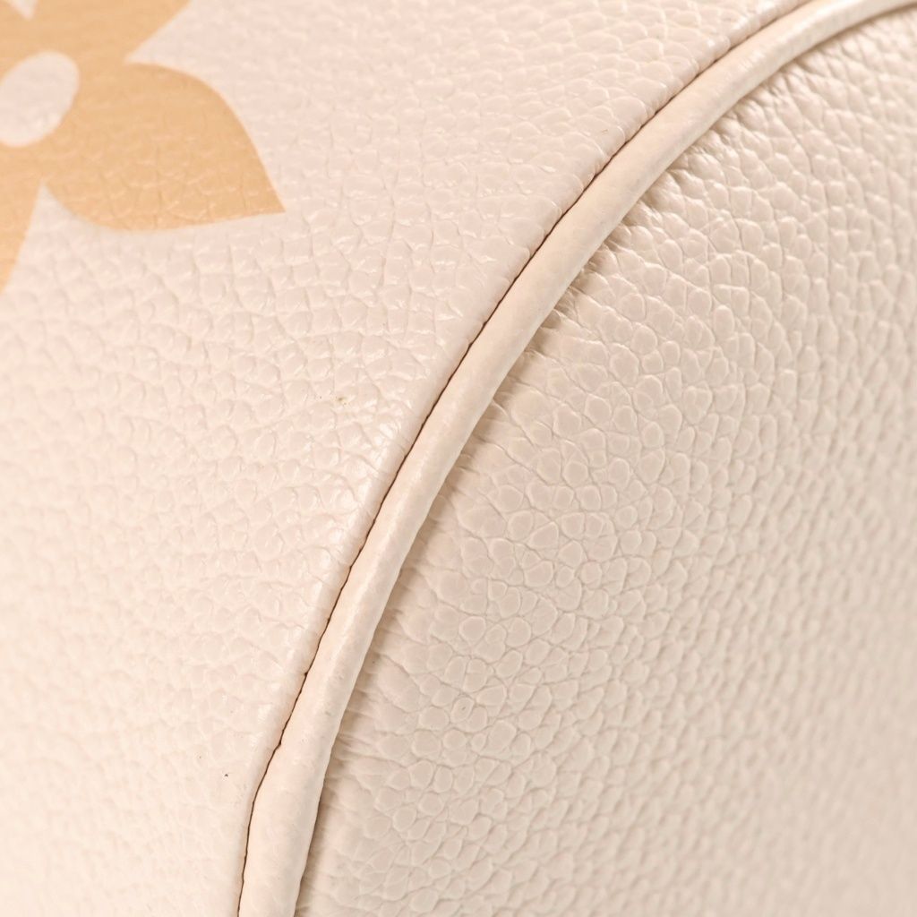 Louis Vuitton by the Pool Papillon BB Cream Saffron 2-Way Shoulder Bag Beige — view 5