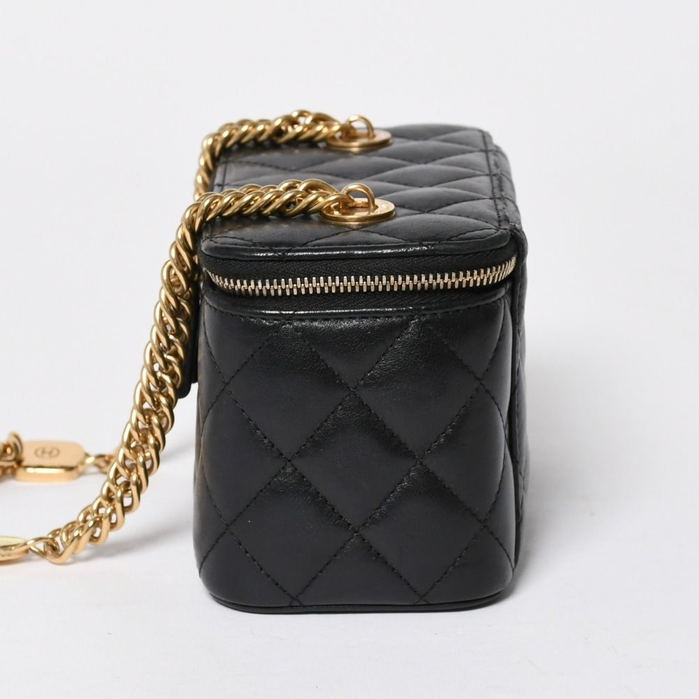 Chanel Vanity Chain Shoulder Bag Black Gold Lambskin — view 4