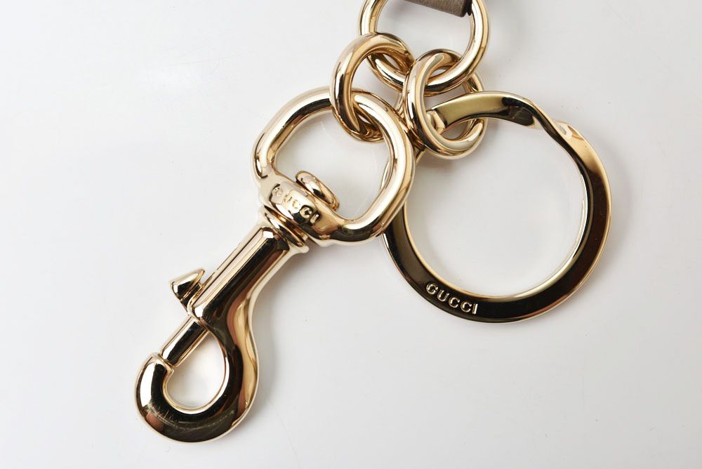 Gucci Key Ring Key Holder Bag Charm Double G Interlocking G Greige Gold — view 5