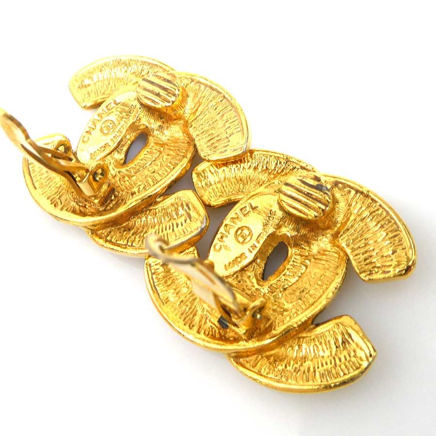 Chanel Earrings CC Logo — view 7