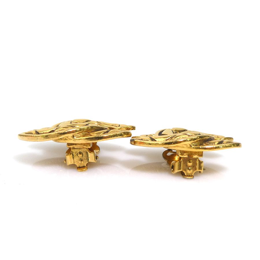 Chanel Earrings CC Logo — view 4