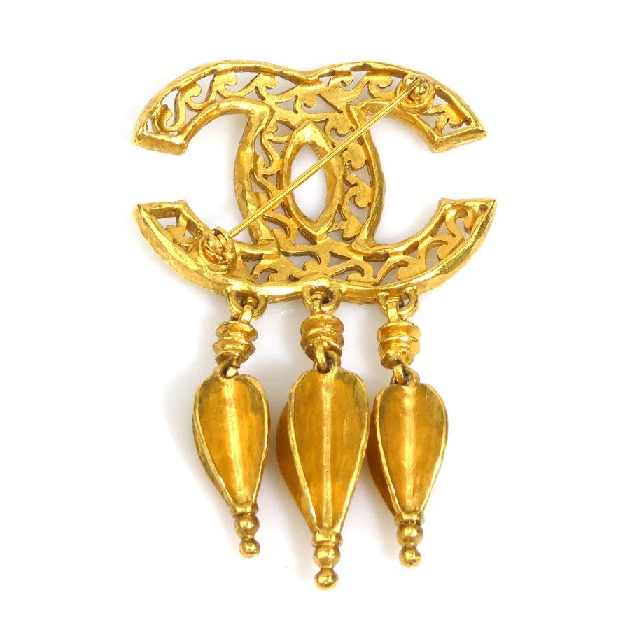 Chanel Brooch CC Logo — view 4