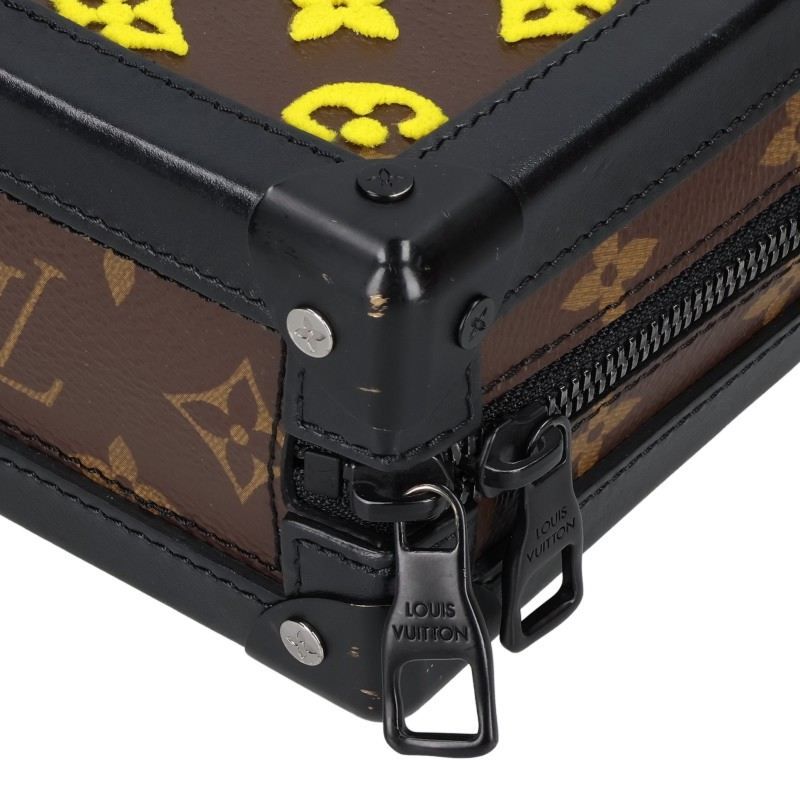 Louis Vuitton Vertical Soft Trunk Monogram Tuffetage — view 5
