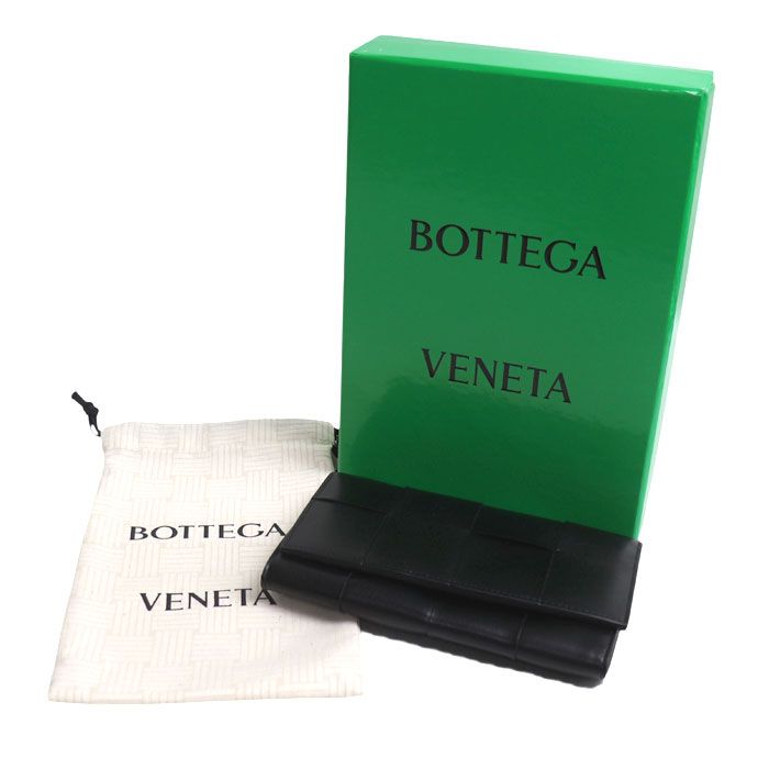 Bottega Veneta Maxi Intre Wallet Black — view 6