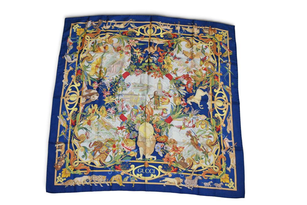 Gucci Scarf Shawl Vintage Five Continents Animal Print Silk Navy