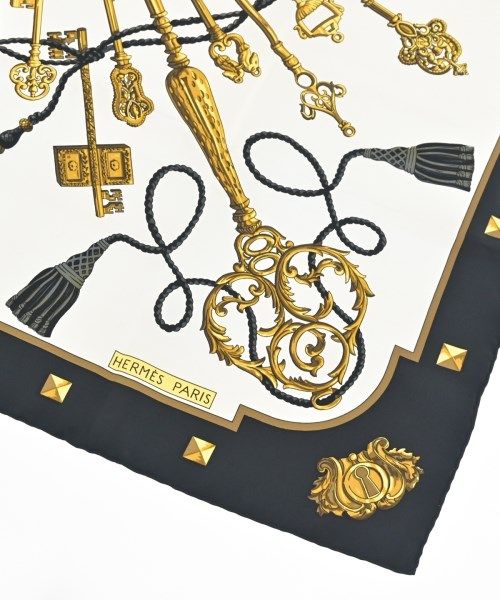 Hermes Carre 90 Scarf Bandana — view 3