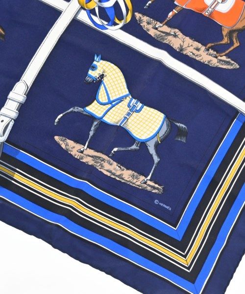 Hermes Carre 90 Scarf Bandana — view 3
