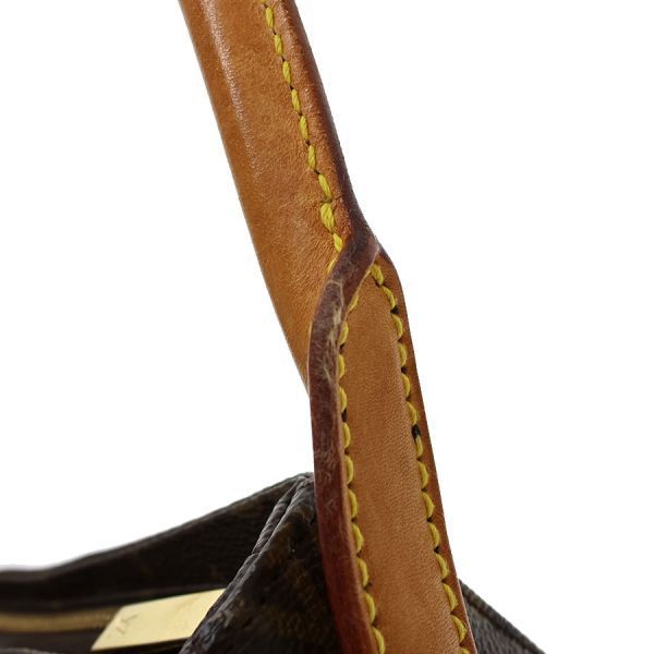 Louis Vuitton Monogram Looping MM Wallet — view 5