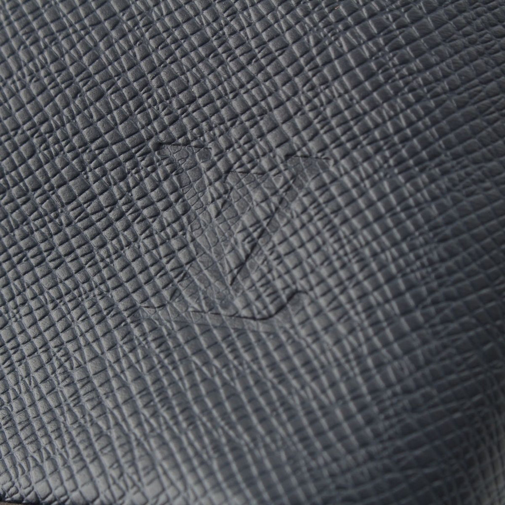 Louis Vuitton Anton Taiga Shoulder Bag Navy — view 8