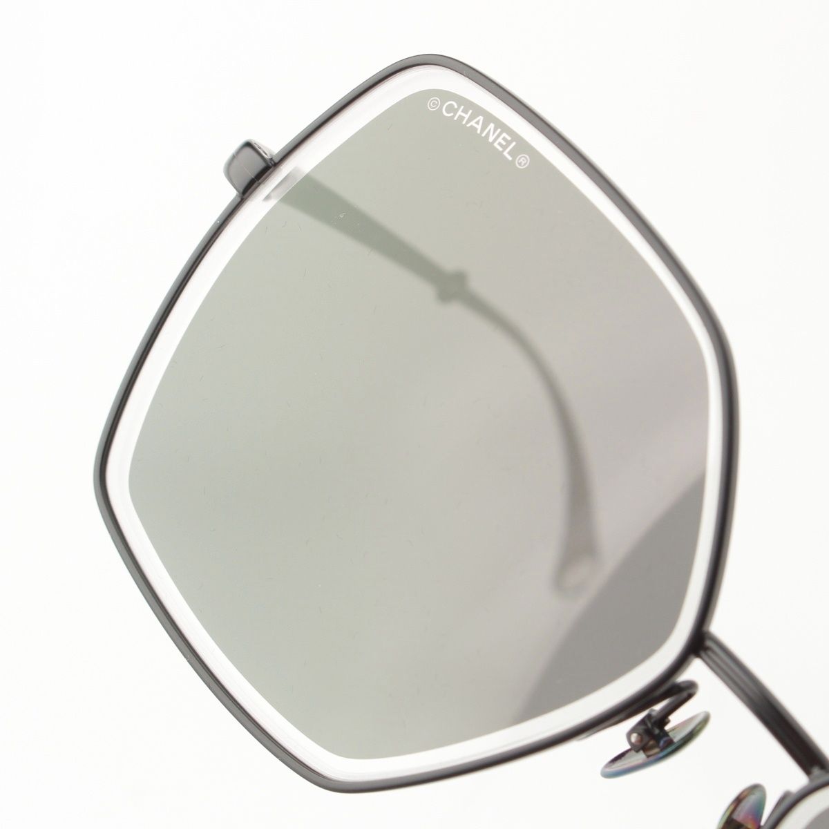 Chanel Acetate Pearl Butterfly Shape Chain Sunglasses Eyewear Black — view 8