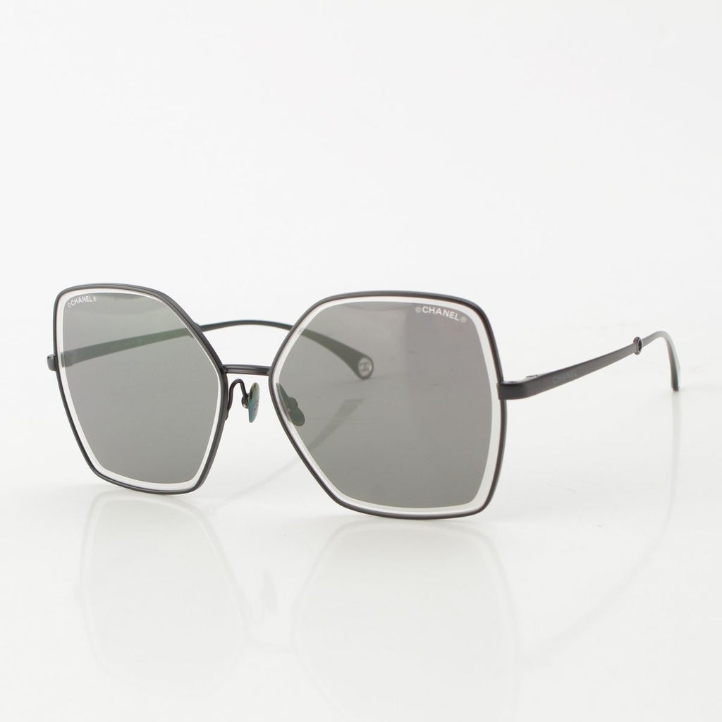 Chanel Acetate Pearl Butterfly Shape Chain Sunglasses Eyewear Black — view 3