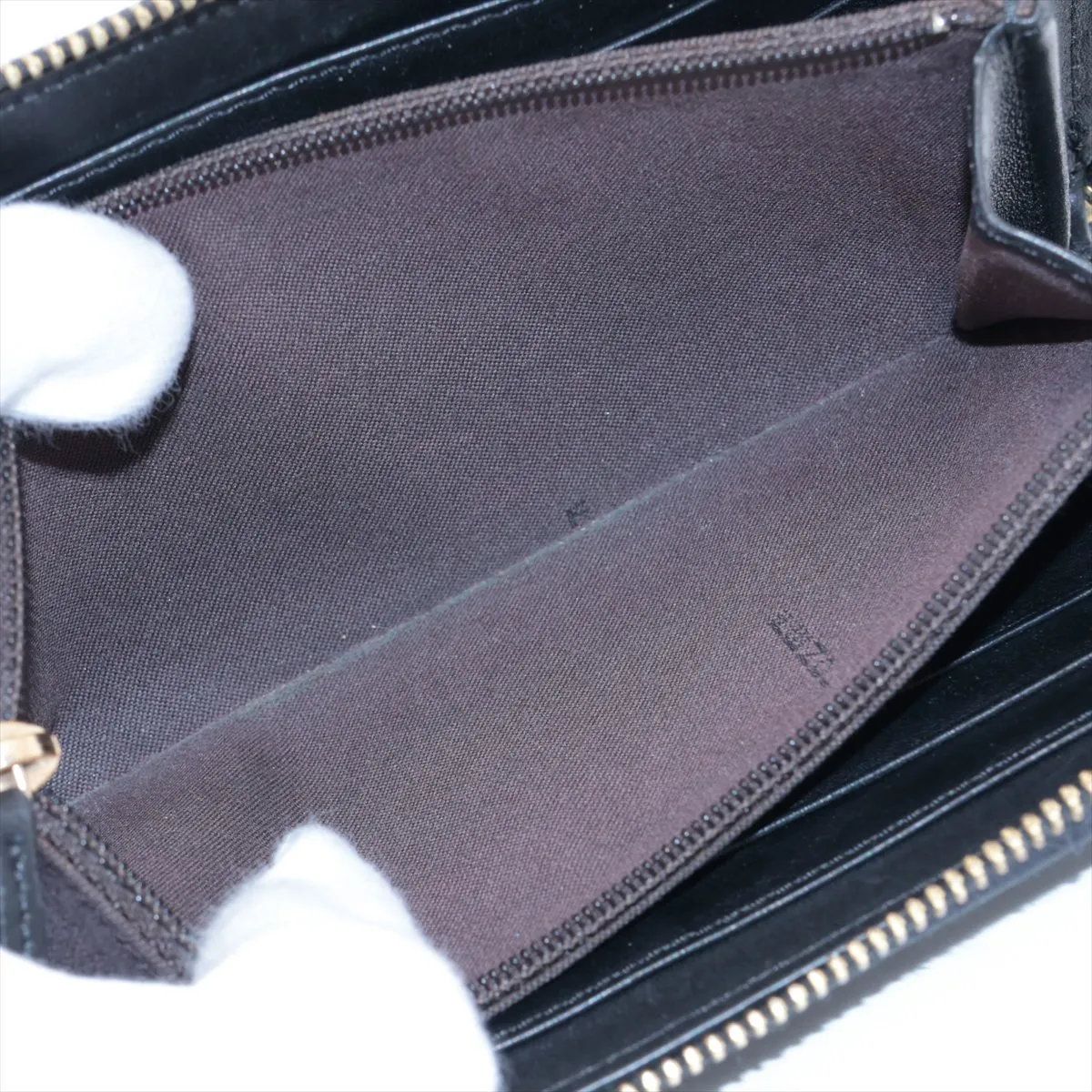 Fendi Leather Wallet Zip Around Black — view 6