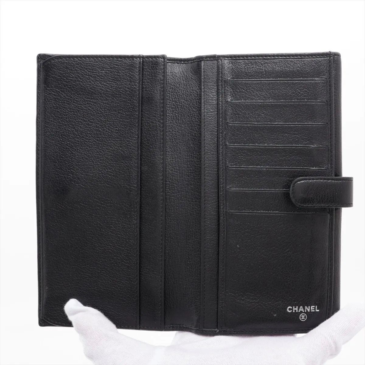 Chanel Card Camellia Lambskin Leather Wallet Bifold — view 4
