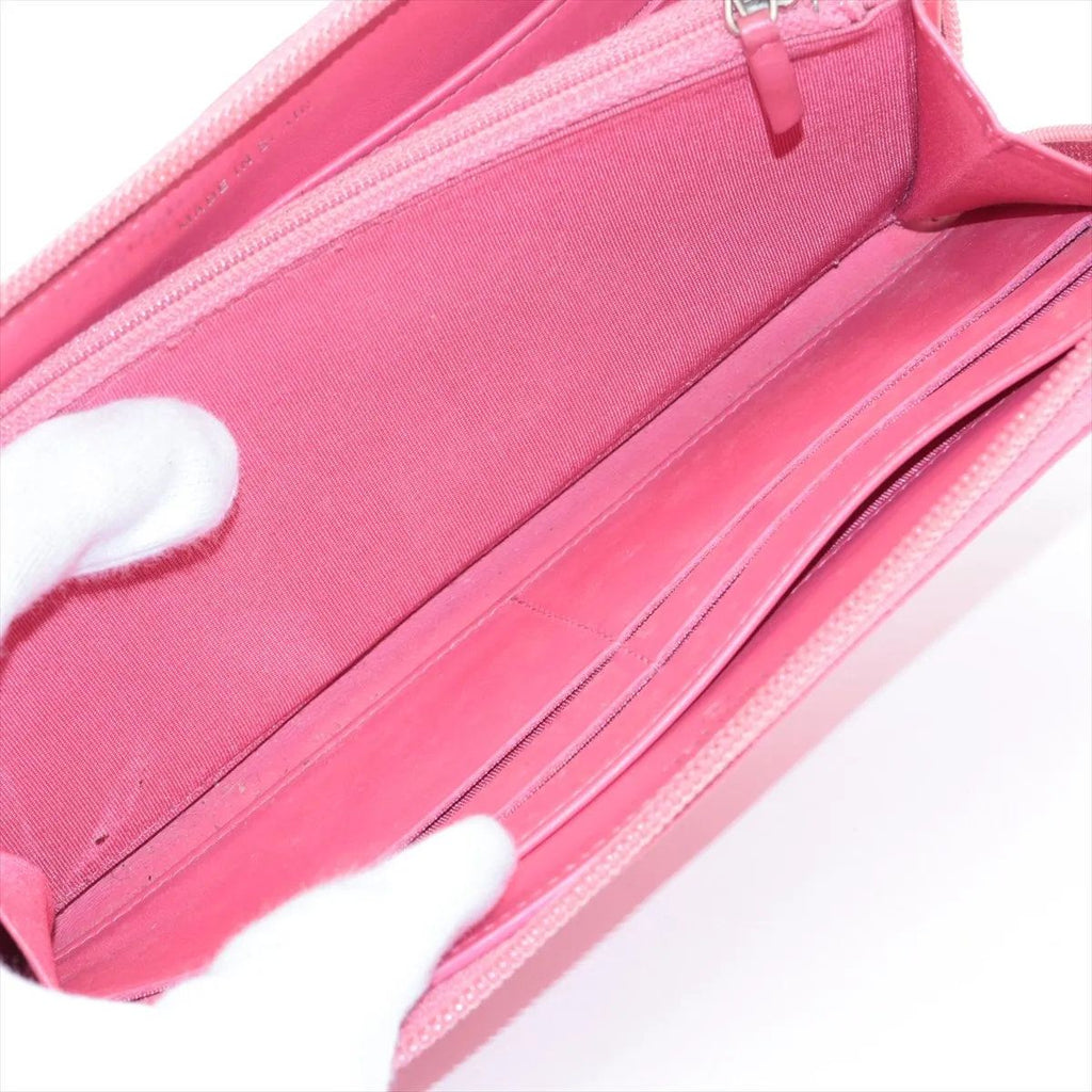 Chanel CC Logo Leather Wallet Zip Around — view 5