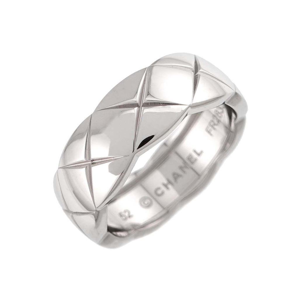 Chanel Coco Crush Medium 52 Ring 18K White Gold 750 Quilted — view 5