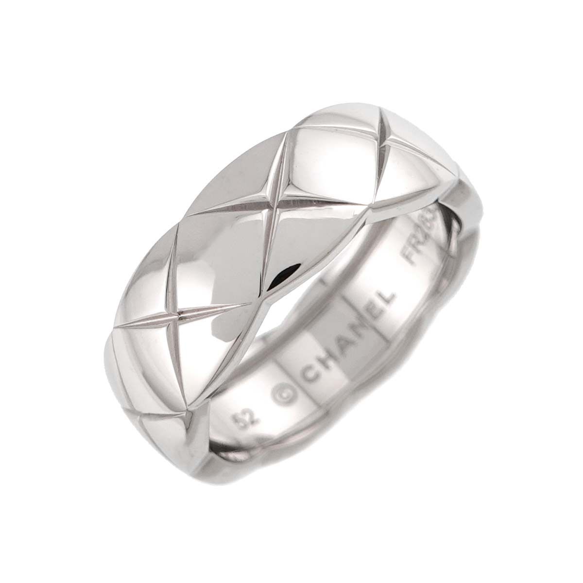Chanel Coco Crush Medium 52 Ring 18K White Gold 750 Quilted — view 5