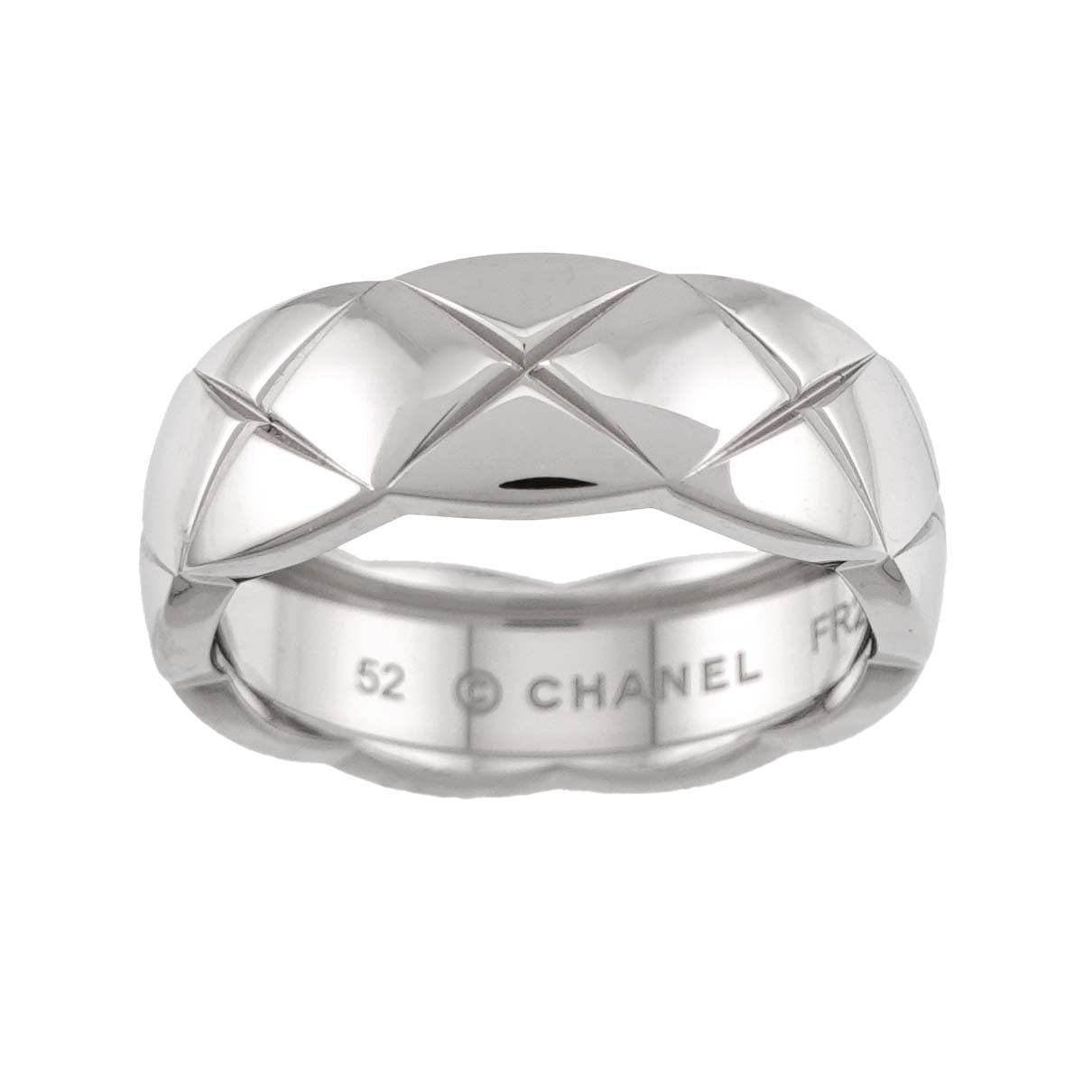 Chanel Coco Crush Medium 52 Ring 18K White Gold 750 Quilted — view 2