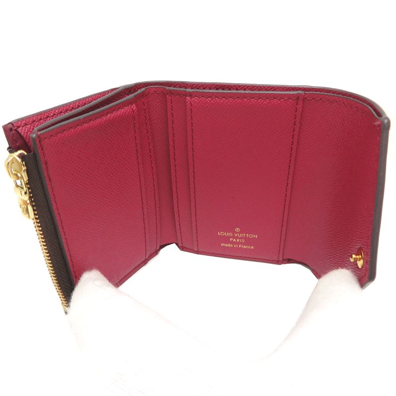 Louis Vuitton Trifold Wallet — view 5