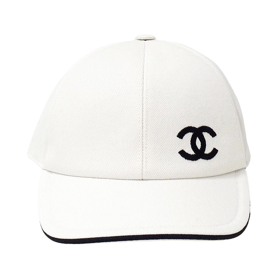 Chanel Cap Cotton White Baseball Cap Hat CC Logo — view 2