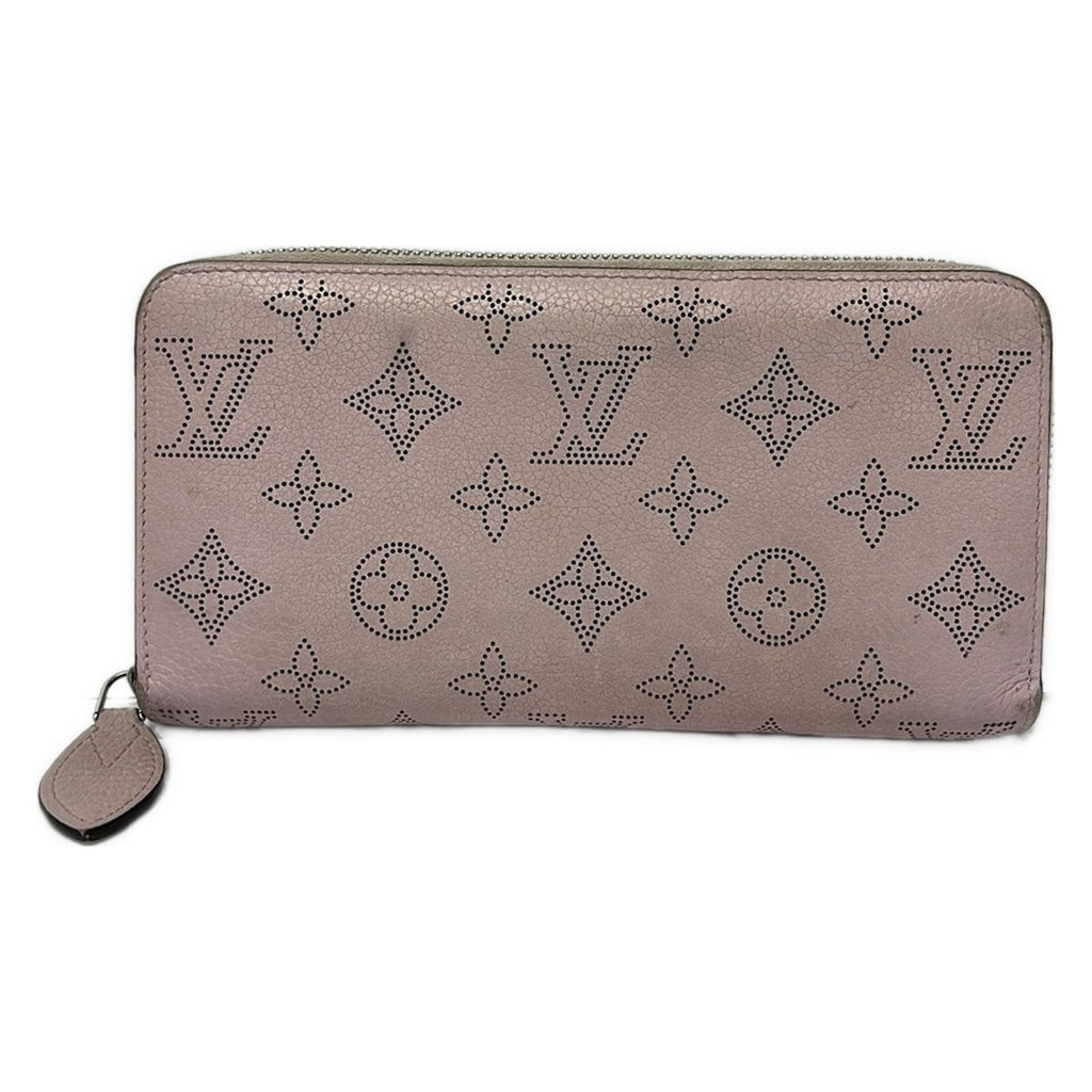 Louis Vuitton Wallet Mahina Magnolia Leather