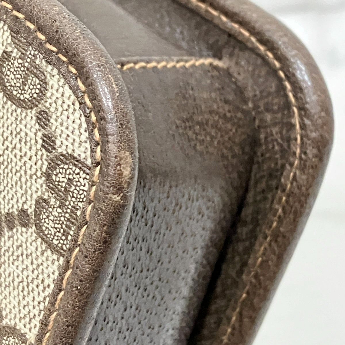 Gucci Vintage Sherry Line Shoulder Bag — view 5