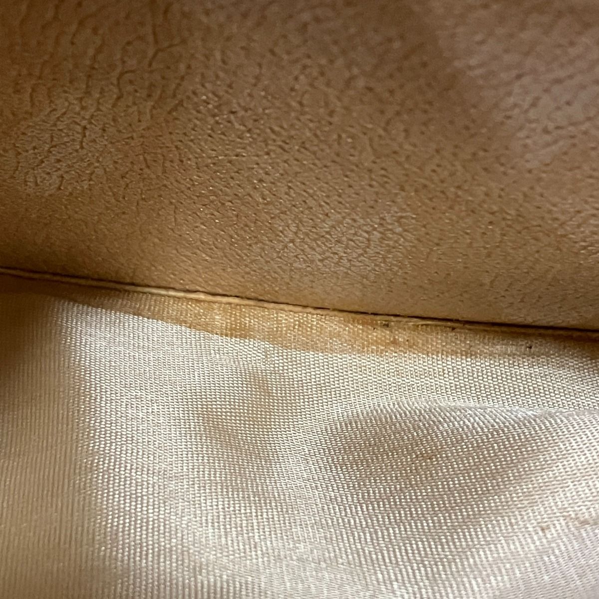 Gucci Vintage Sherry Line Shoulder Bag — view 8