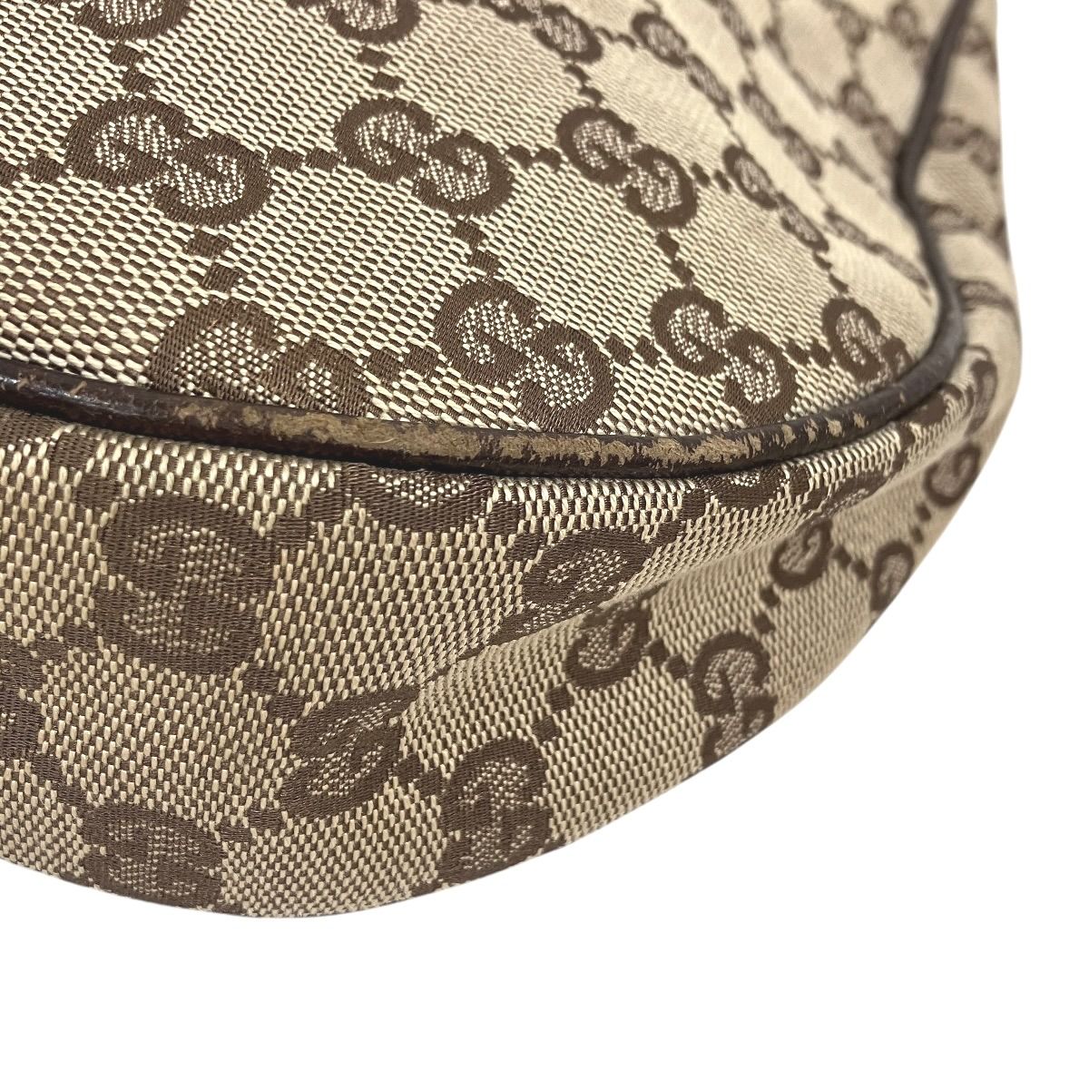 Gucci GG Canvas Shoulder Bag — view 6