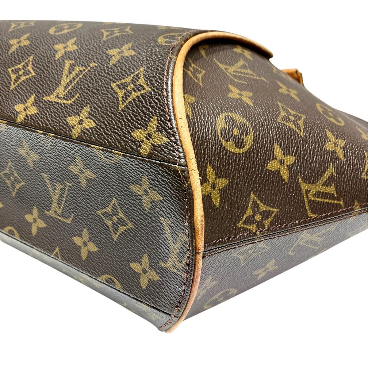 Louis Vuitton Ellipse MM Monogram Handbag Canvas — view 8