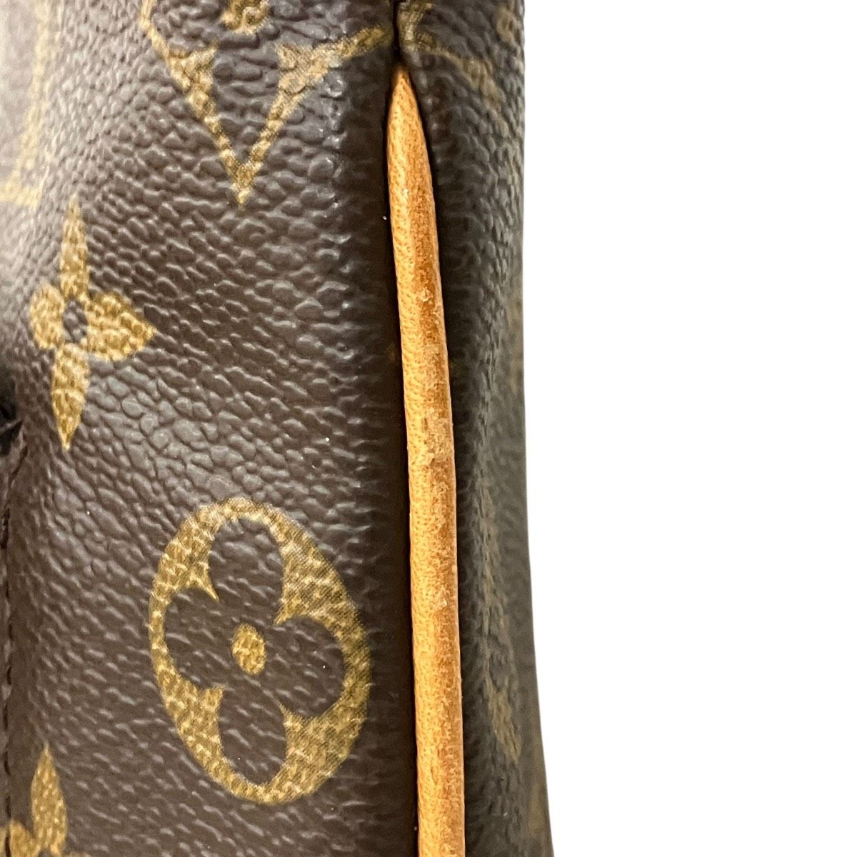 Louis Vuitton Pouch Monogram Handbag Canvas — view 6