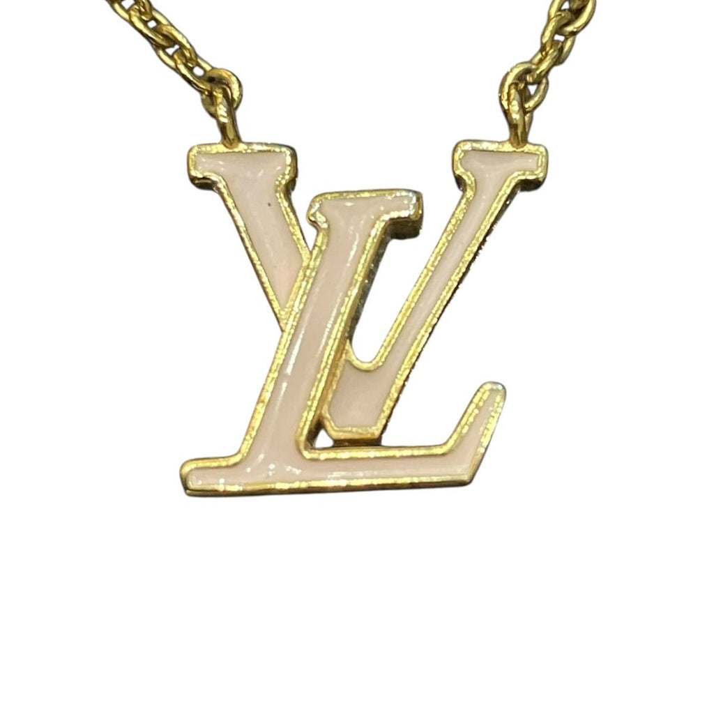 Louis Vuitton Collier Necklace 24