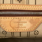 Louis Vuitton Neverfull MM Monogram Tote Bag Canvas — view 4