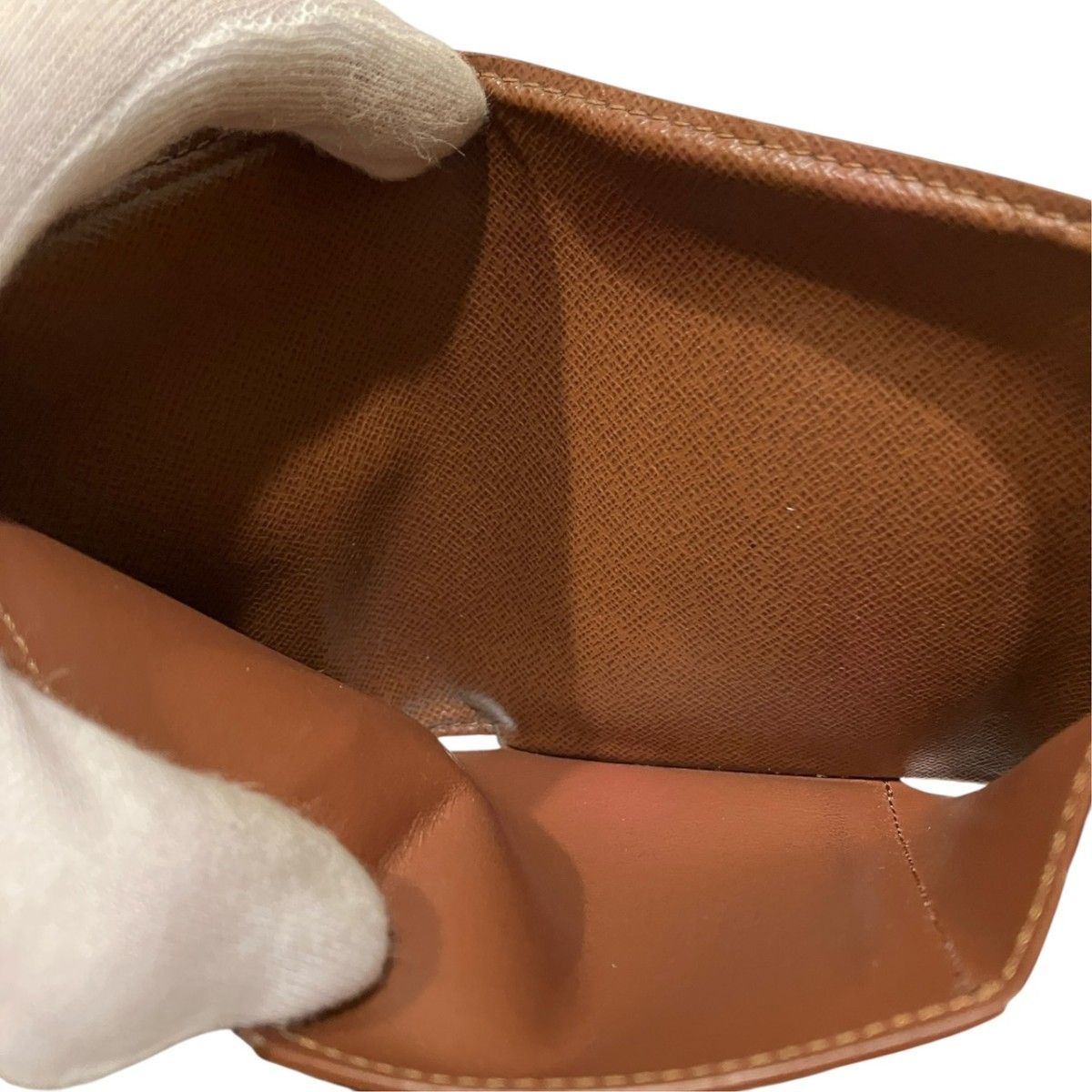 Louis Vuitton Portefeuille Victorine Monogram Trifold Wallet Canvas — view 5