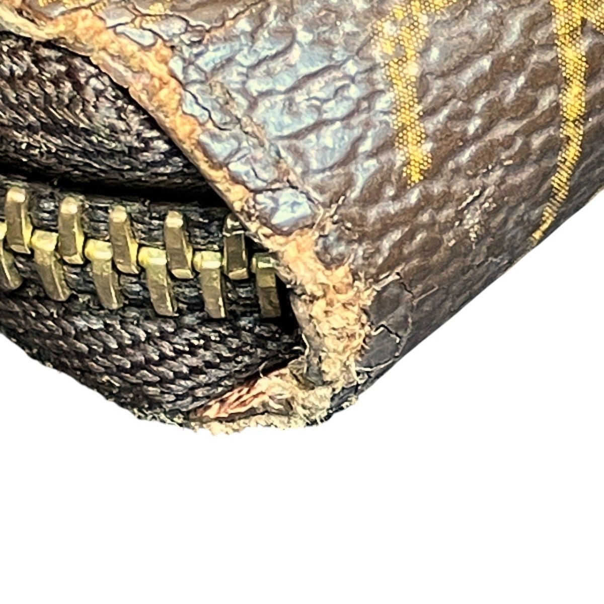 Louis Vuitton Monogram Illustre Wallet Canvas — view 8